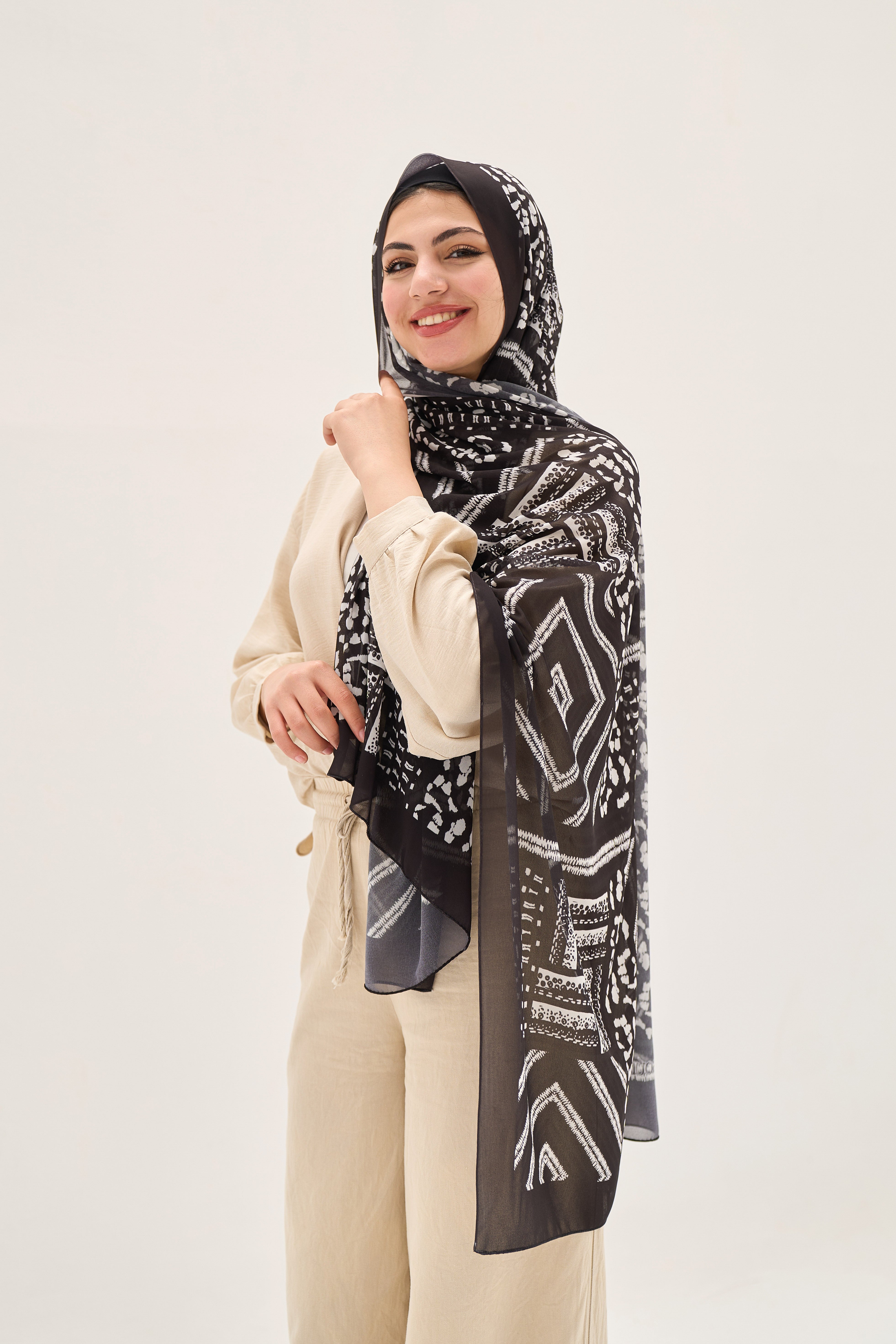 Black & White Hijab