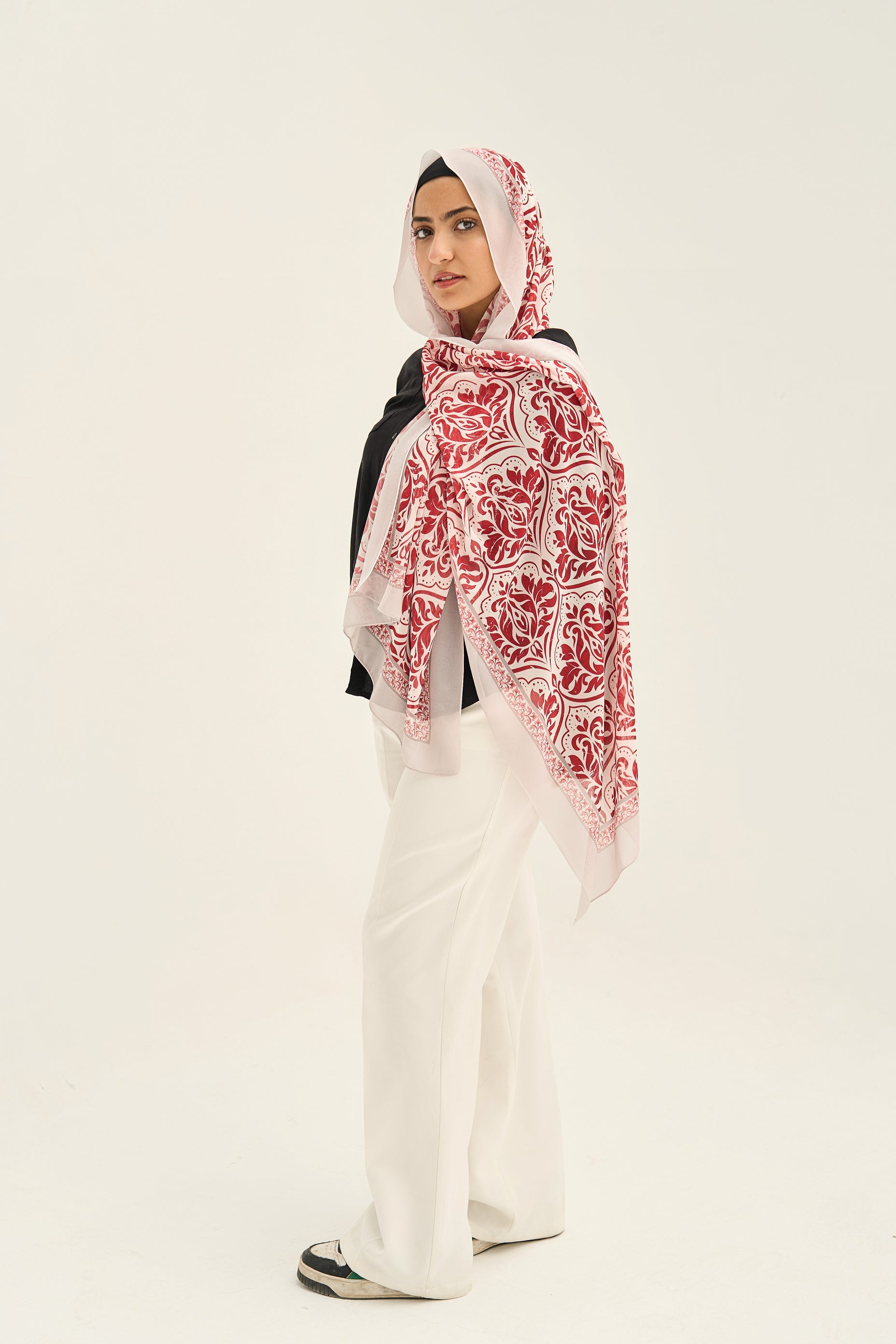 Red Pansies Hijab