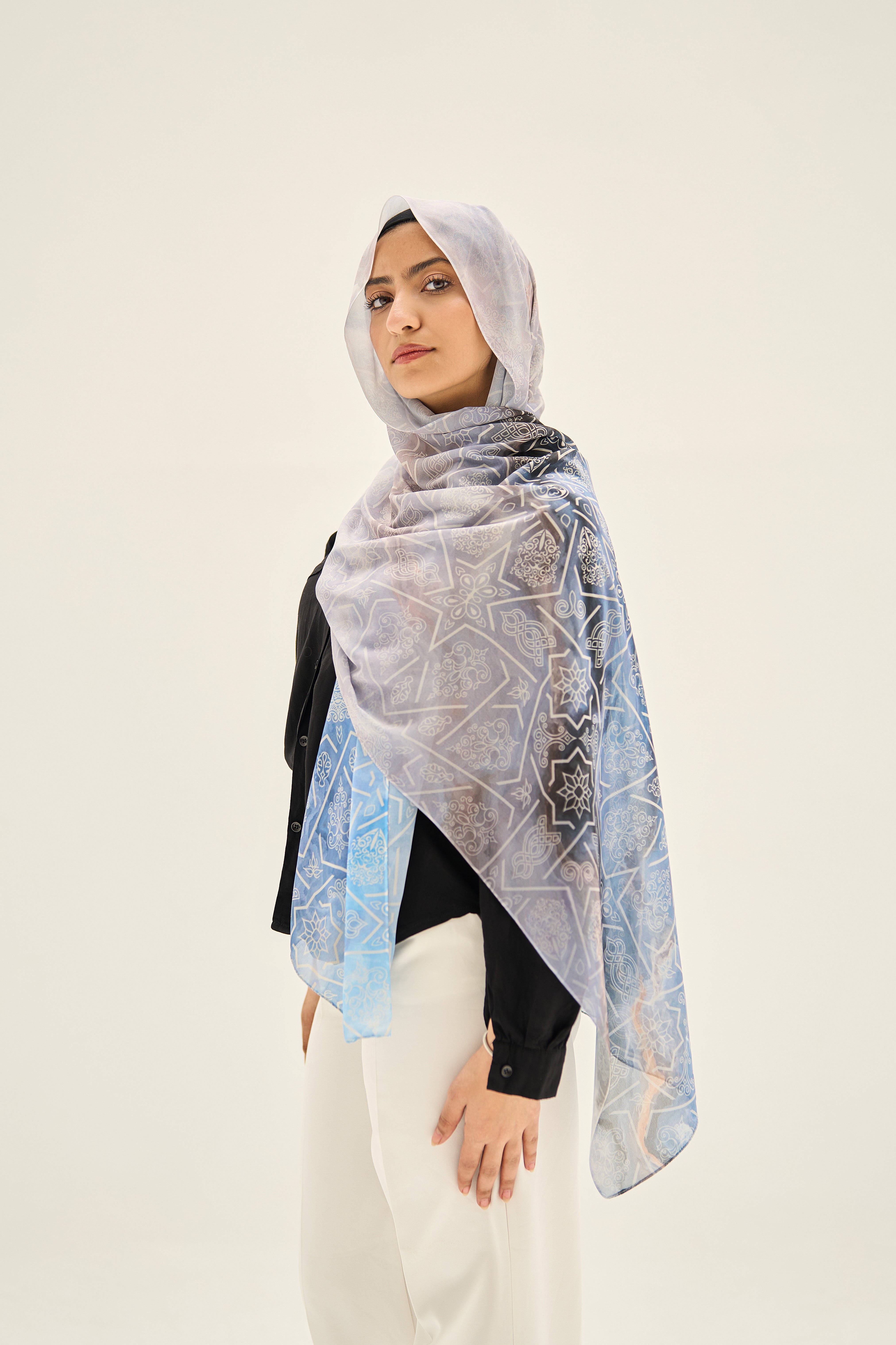 Univers Queen Hijab