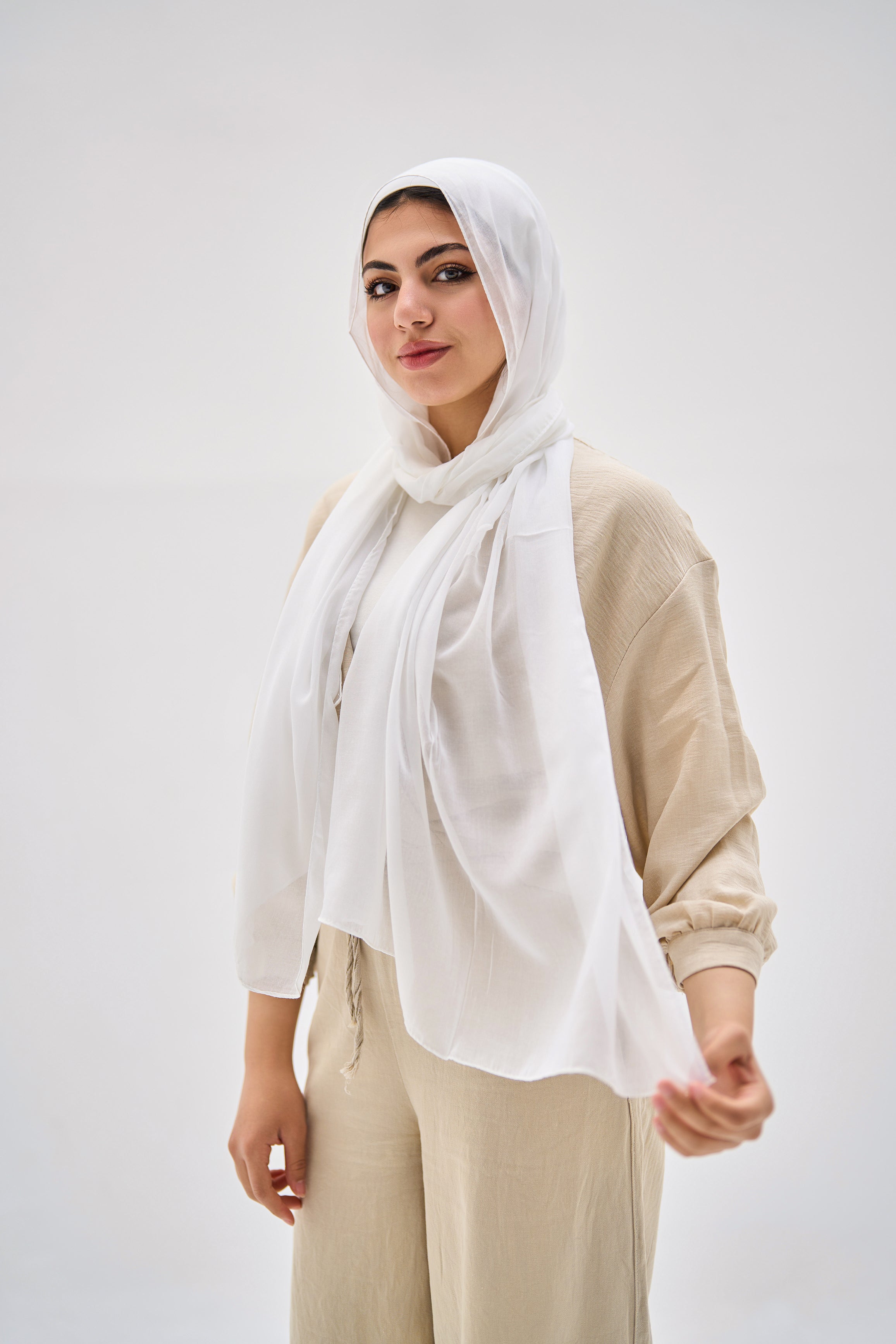 WHITE Elegance Hijab