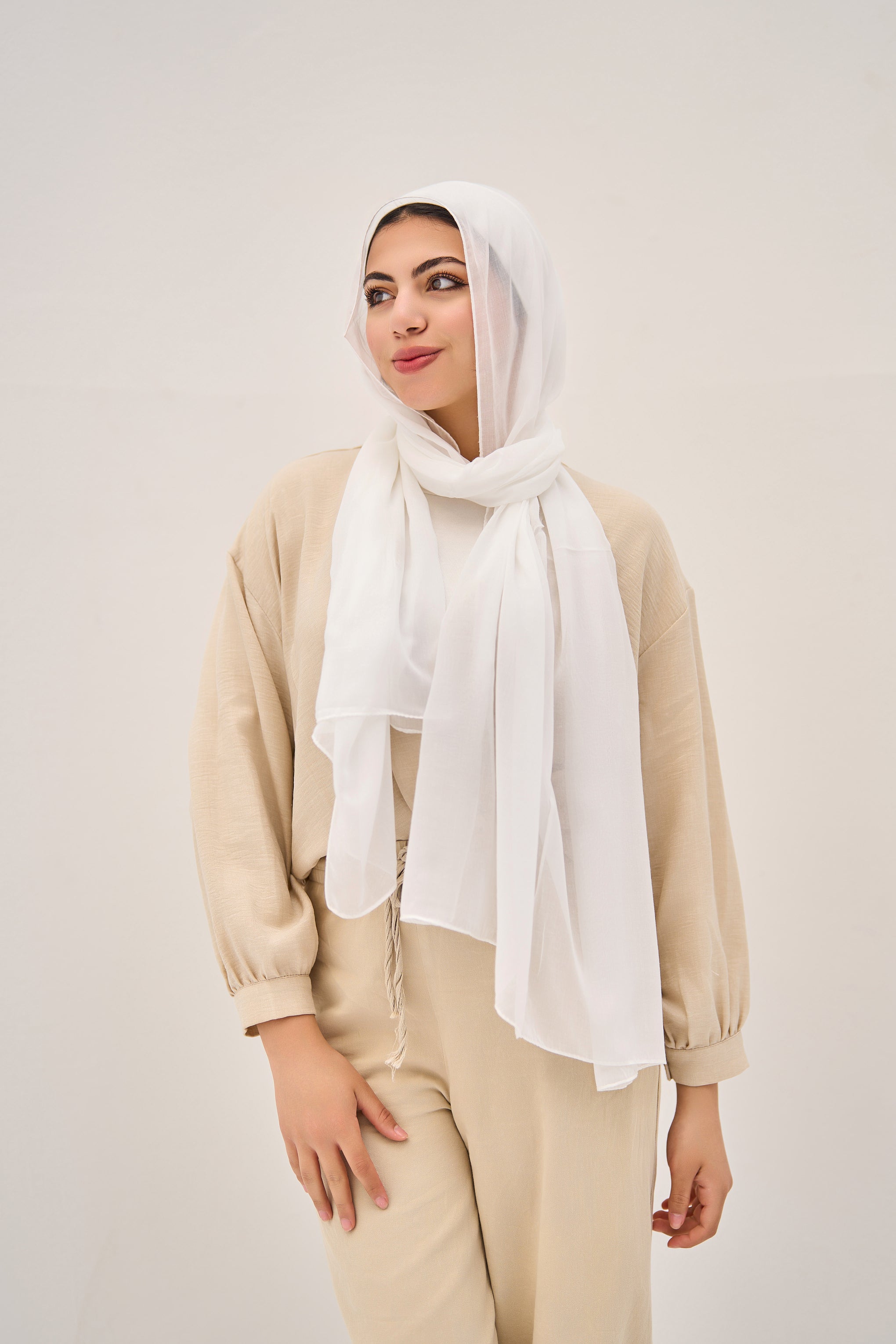 WHITE Elegance Hijab