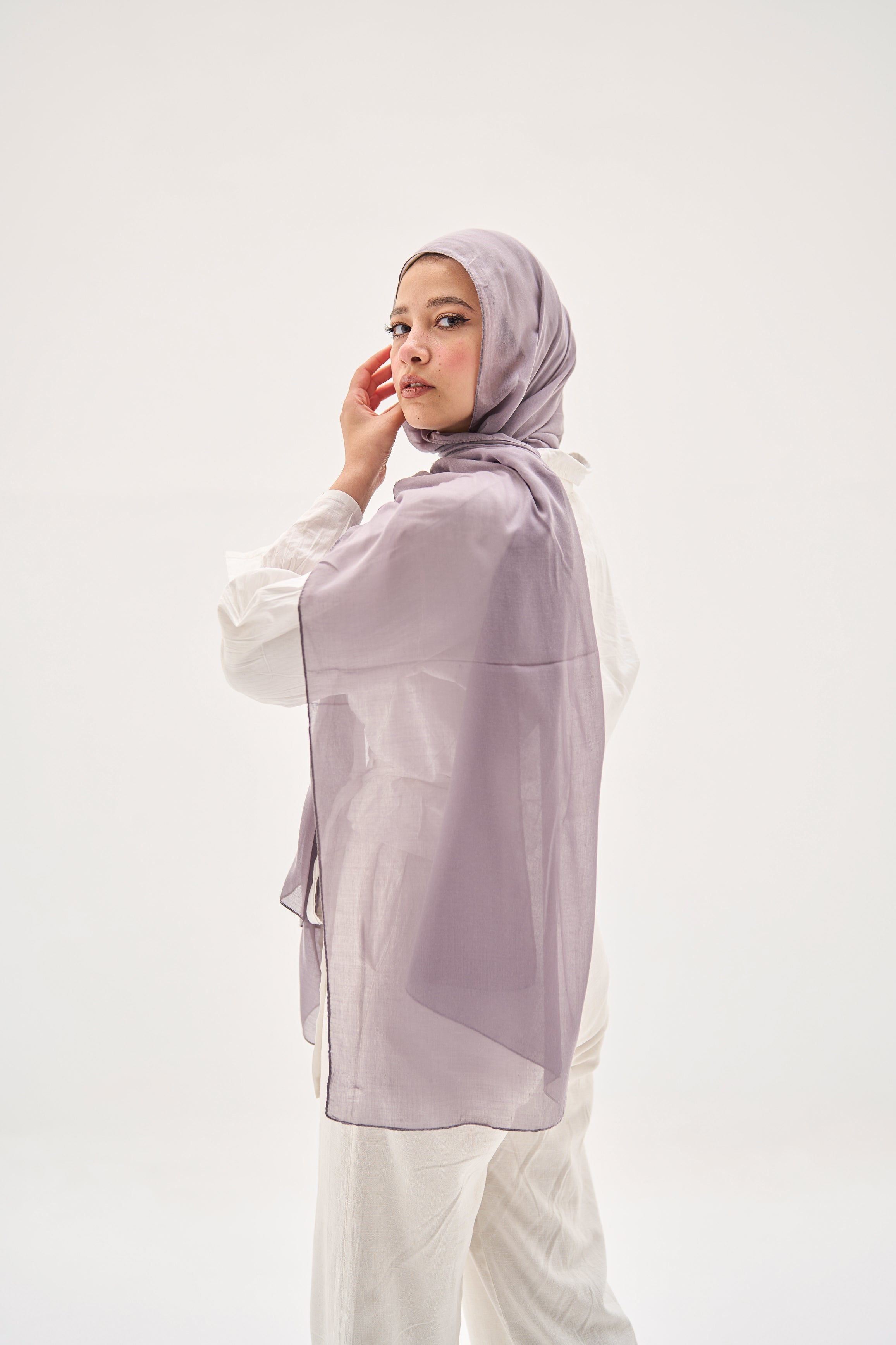 Violet Elegance Hijab