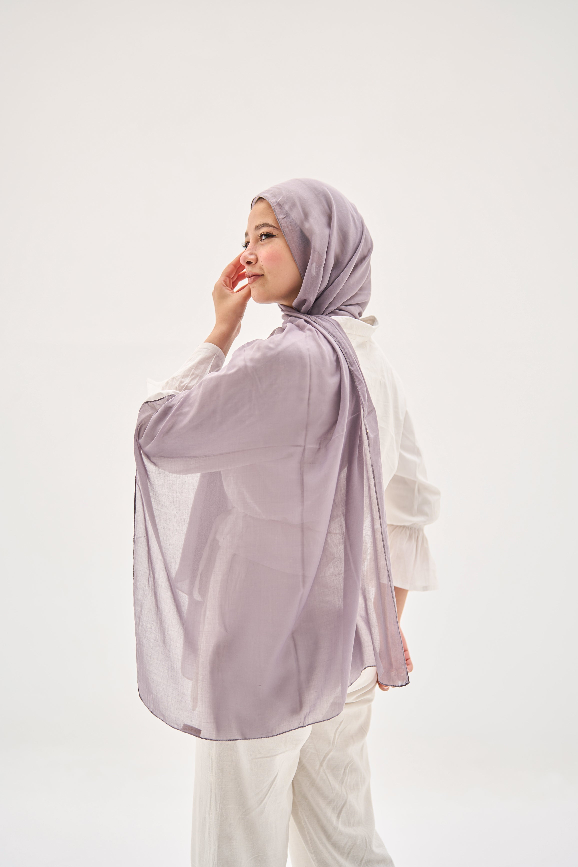 Violet Elegance Hijab